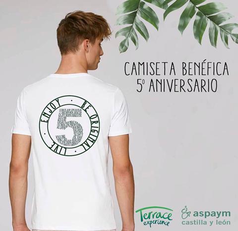 Fotografía de la camiseta solidaria