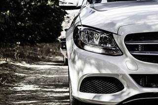 Fotografía de un coche