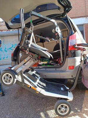 vista del maletero del coche en venta