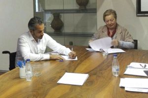 Firma del convenio con Fundación Caja de Ávila y Bankia