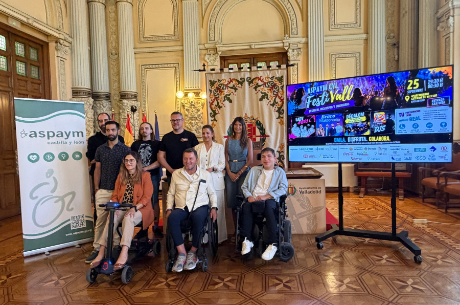 presentación del ASPAYM CyL FestiVall en el Ayuntamiento de Valladolid